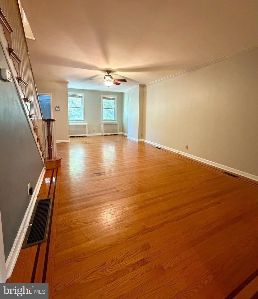 1805 S 10th St - Photo 4 of 24