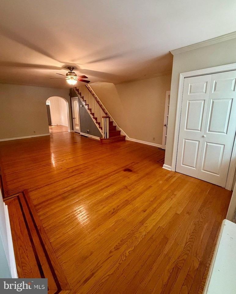 1805 S 10th St - Photo 5 of 24