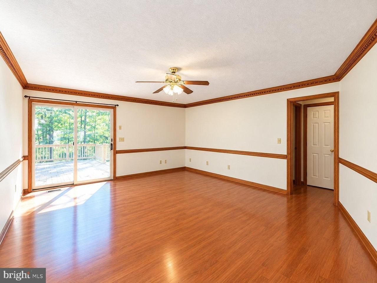 311 Yorktown Blvd - Photo 5 of 26