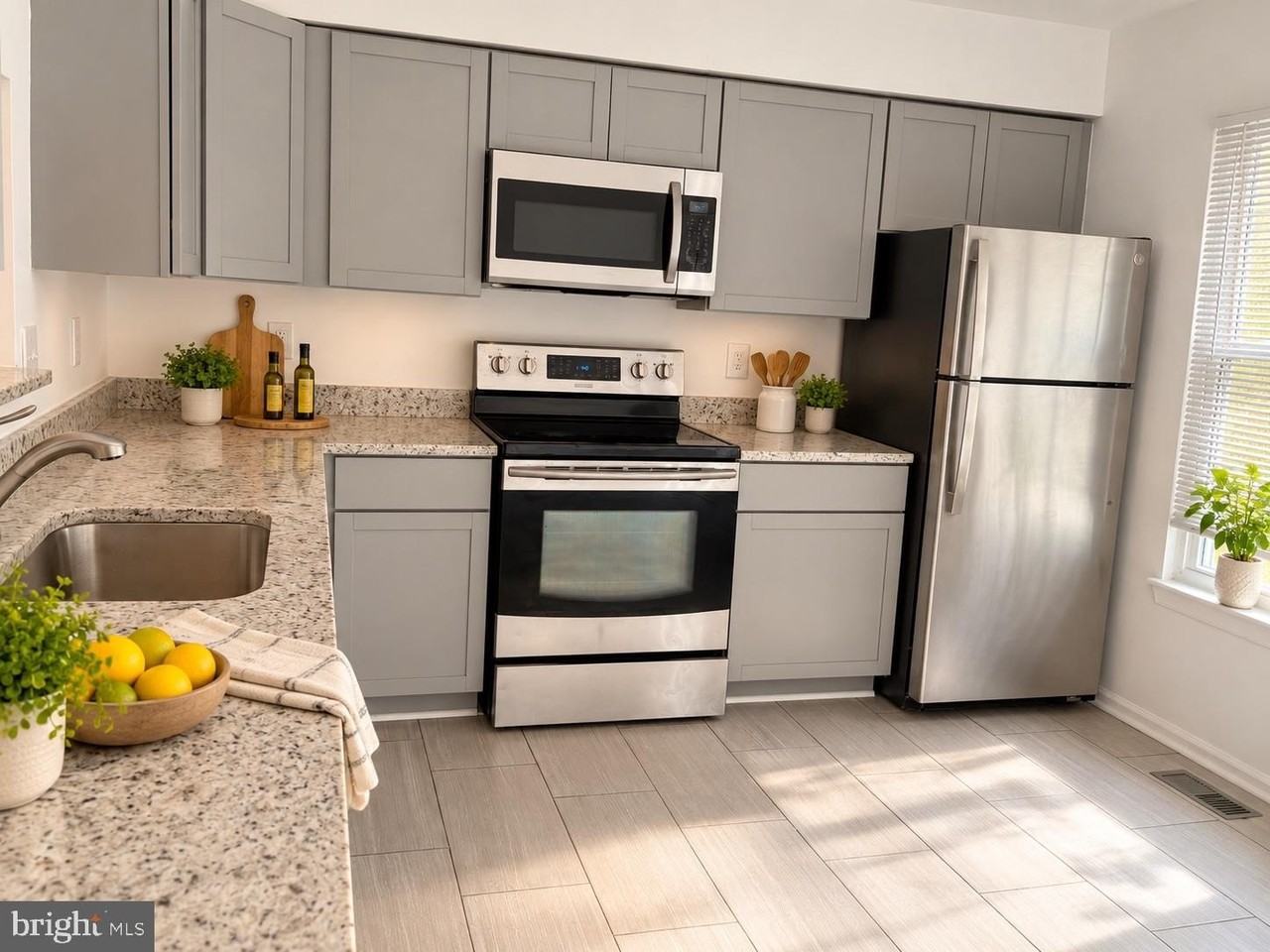4951 Lambsgate Ln - Photo 3 of 12