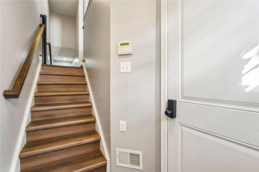 108 Noble Woods Dr - Photo 5 of 50