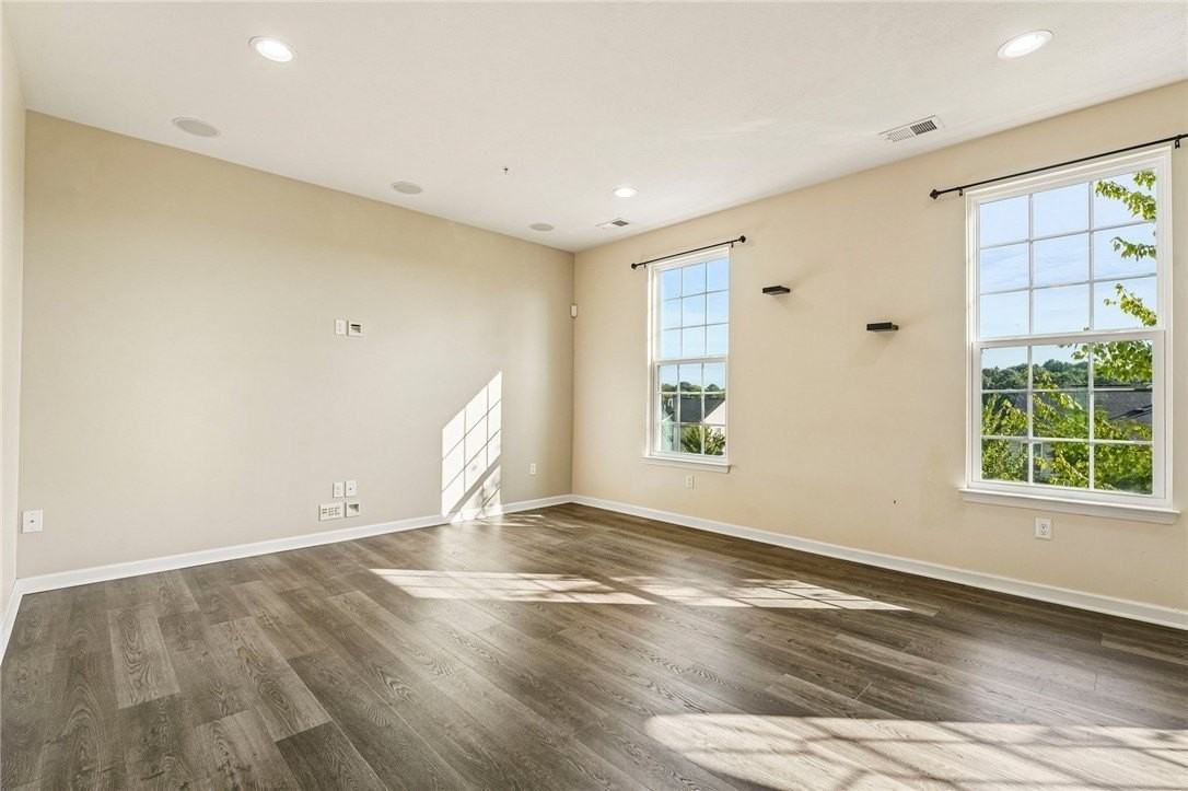 108 Noble Woods Dr - Photo 6 of 50
