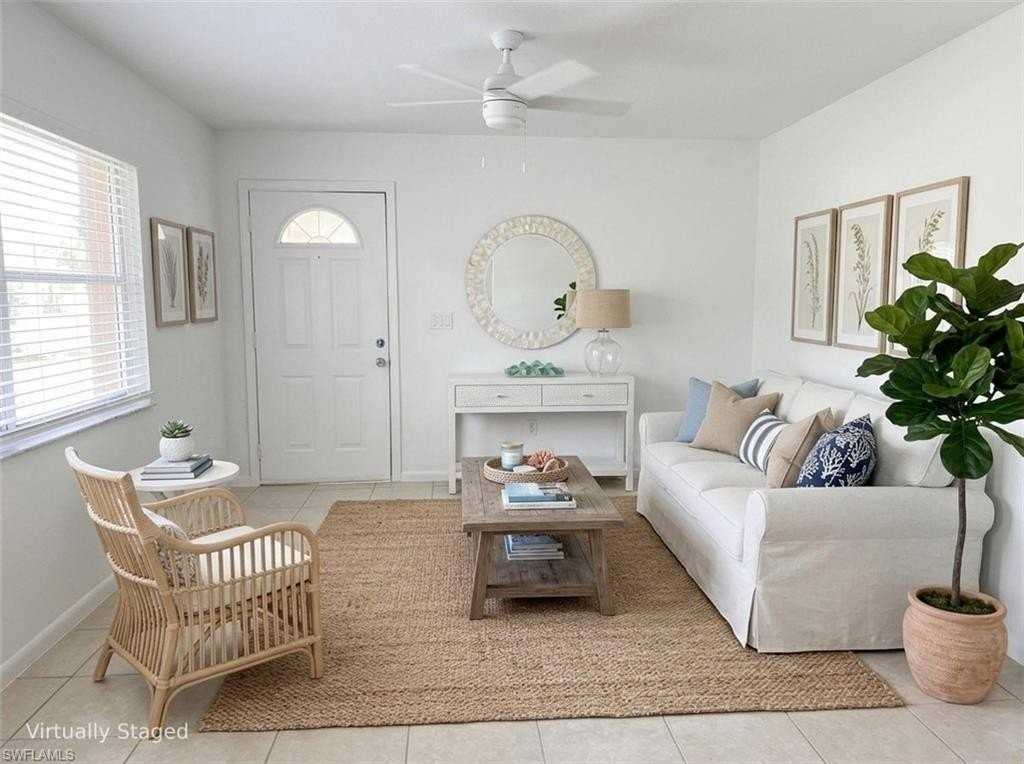 3633 Seagrape Ave #B - Photo 2 of 2
