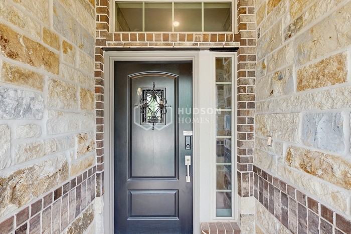 204 N Cascade Heights Dr - Photo 5 of 37