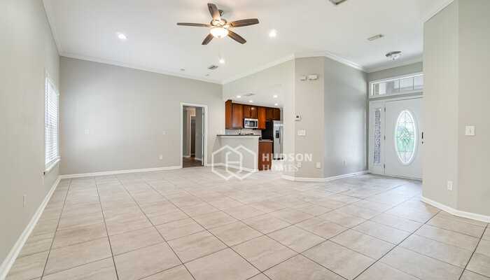7049 Vida Ln - Photo 4 of 19