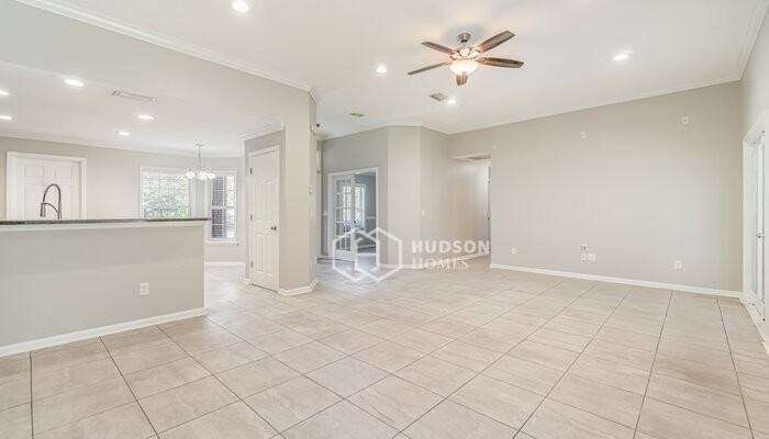 7049 Vida Ln - Photo 5 of 19