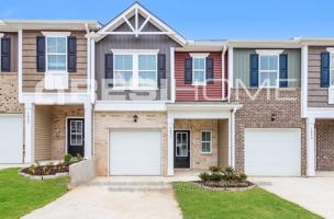 featured image of 975 Simmons Trce