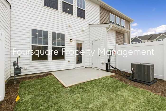 15 Bluebottle St - Photo 6 of 36