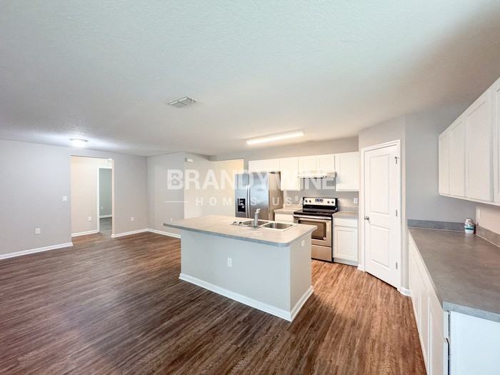 11224 Liberty Square Ct - Photo 7 of 21