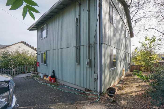 416 Nw 18th Ave #416 - Photo 3 of 25
