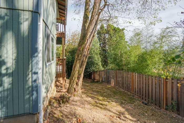 416 Nw 18th Ave #416 - Photo 4 of 25