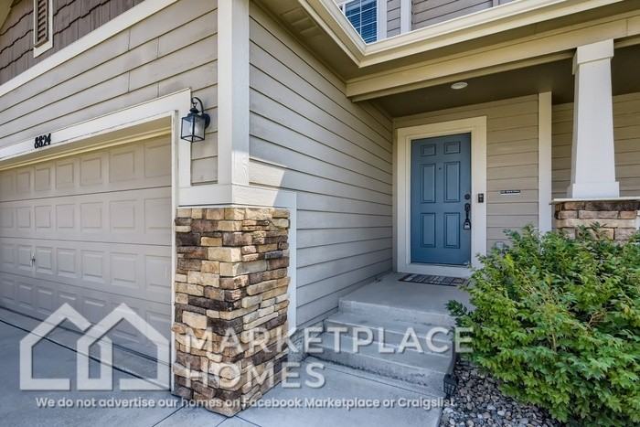 8824 Canary Cir - Photo 4 of 31