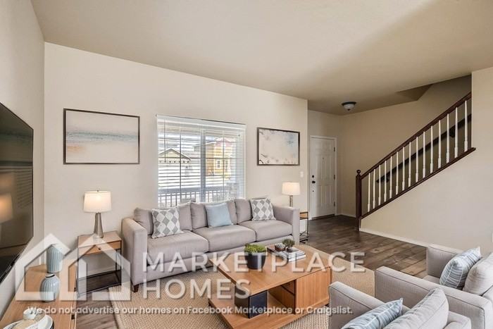 8824 Canary Cir - Photo 6 of 31