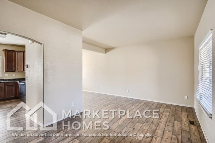 8824 Canary Cir - Photo 7 of 31