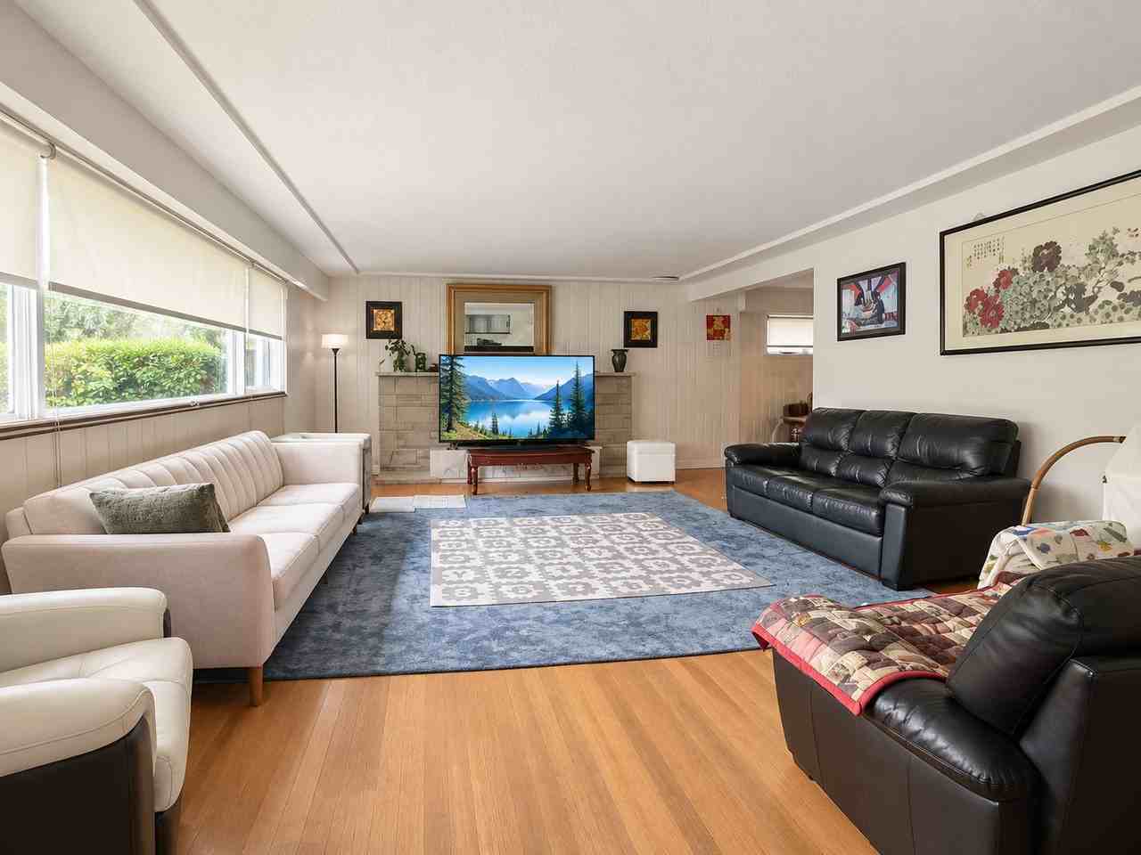 638 West 54th Avenue - Photo 3 of 14