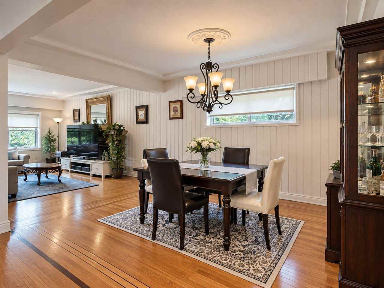 638 West 54th Avenue - Photo 4 of 14