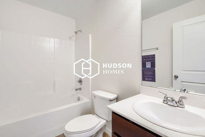 2202 Beecha St - Photo 6 of 14