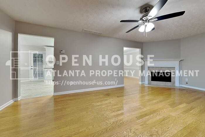 3603 Stephens Creek Ct - Photo 5 of 23