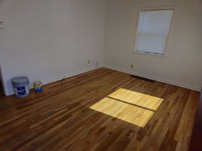 519 Wonder St - Photo 4 of 17