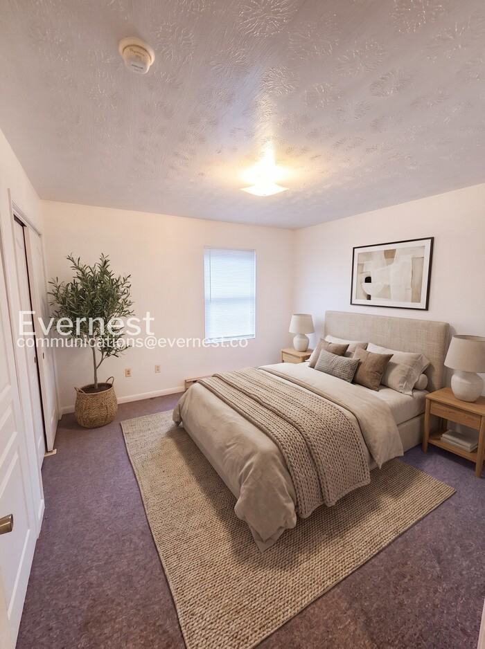 187 Glenn St #3C - Photo 2 of 10