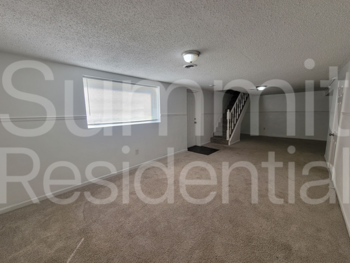 8315 Ella Ave - Photo 7 of 9