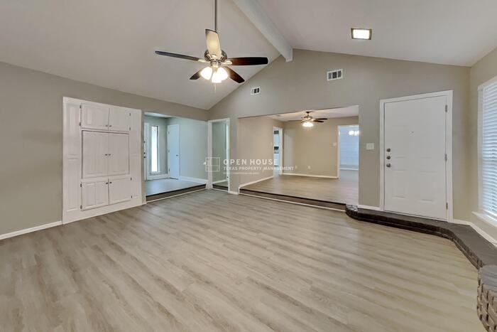 5711 Trails Edge Ct - Photo 5 of 21