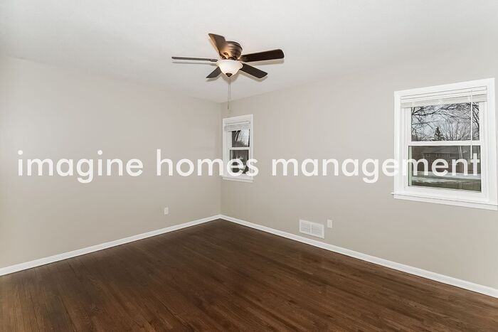 10640 Wren St Nw - Photo 7 of 20