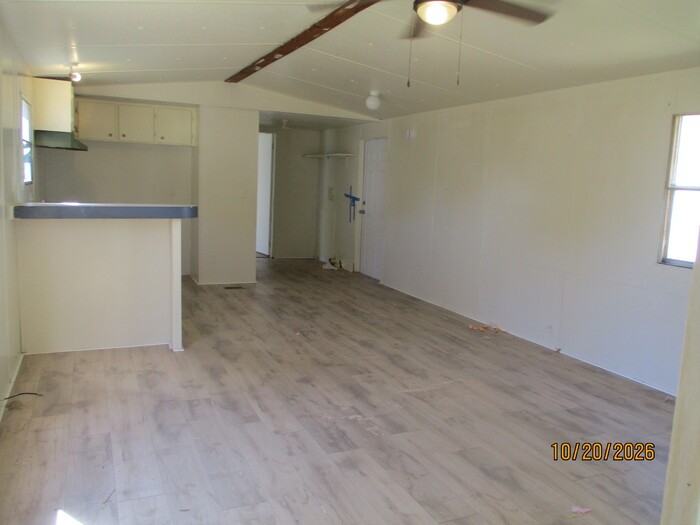 1059 Canyon Ln - Photo 2 of 6