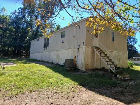 149 Pecan Dr - Photo 3 of 50