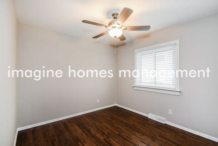 845 Liggett Ave - Photo 7 of 16