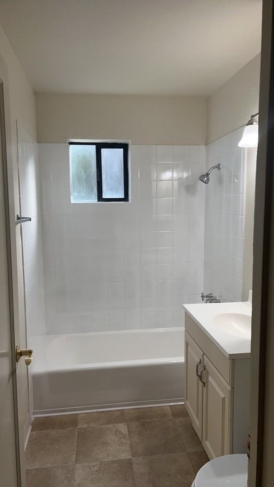 4028 Ridge St - Photo 5 of 15