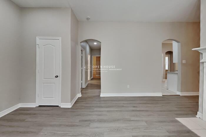 731 Levi Bnd - Photo 5 of 21