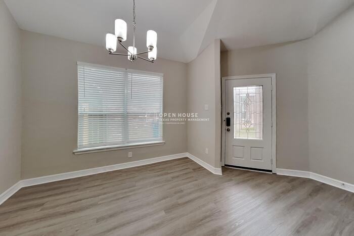 731 Levi Bnd - Photo 6 of 21