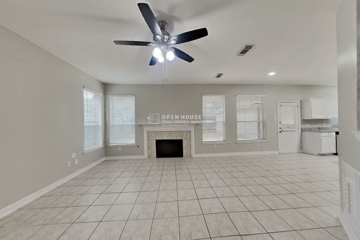 23127 Willow Canyon Dr - Photo 5 of 20