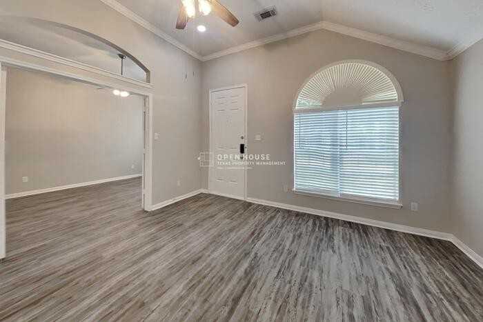19414 Asterglen Ct - Photo 5 of 22