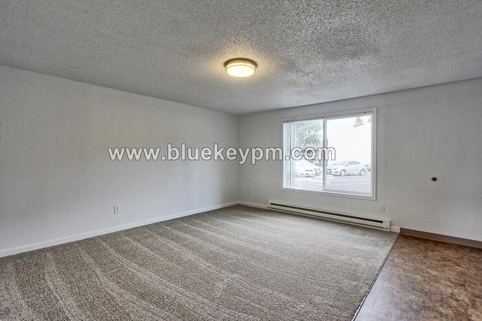4117 Ne St Johns Rd #5 - Photo 2 of 8