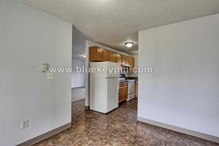 4117 Ne St Johns Rd #5 - Photo 5 of 8