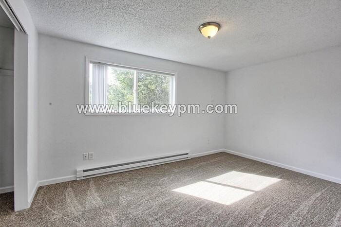 4117 Ne St Johns Rd #5 - Photo 7 of 8
