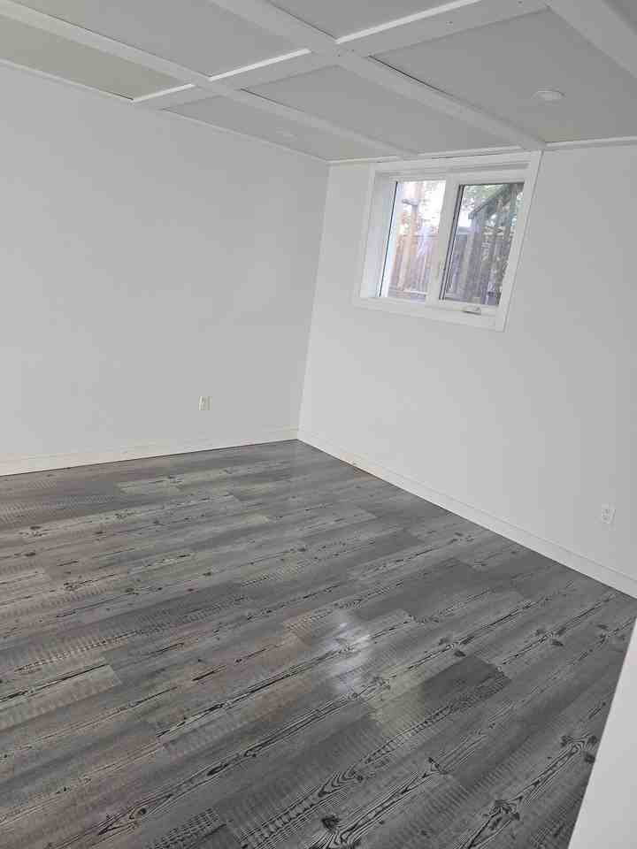 1504 13a Ave - Photo 7 of 12