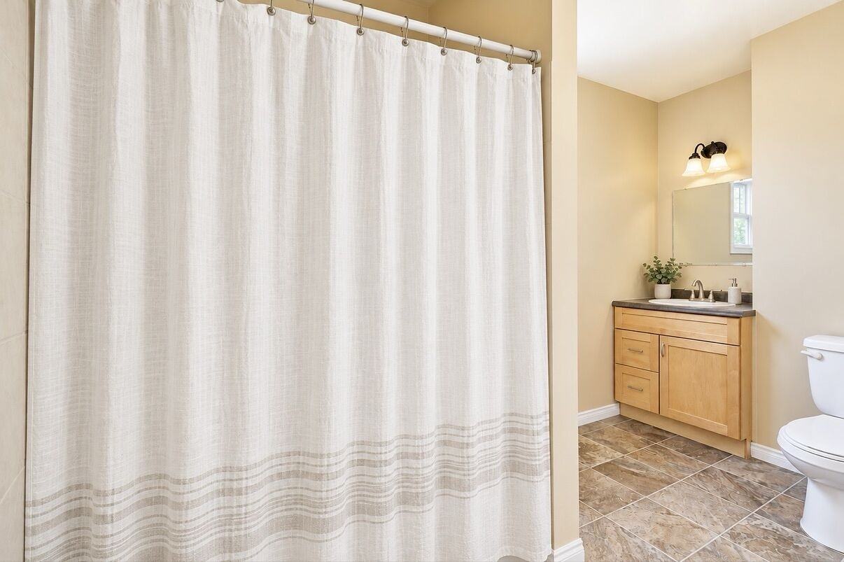 18130 81 Ave Nw - Photo 7 of 9