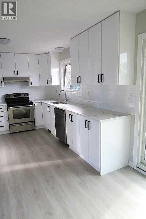 2015 19 Ave - Photo 5 of 23