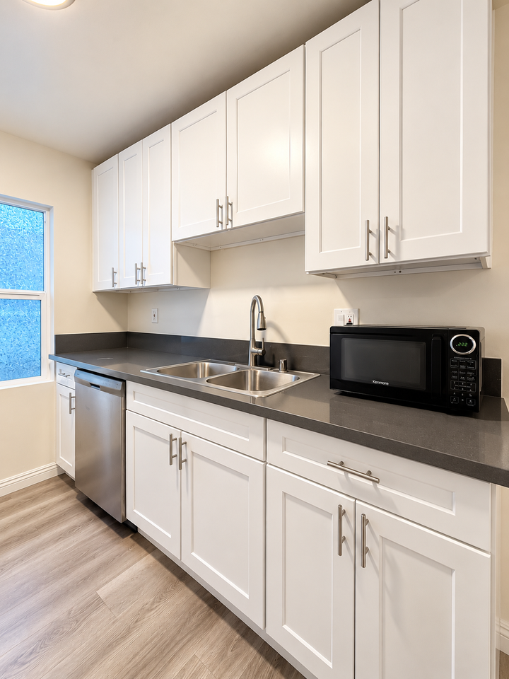 7534 Norton Ave #2 - Photo 5 of 12