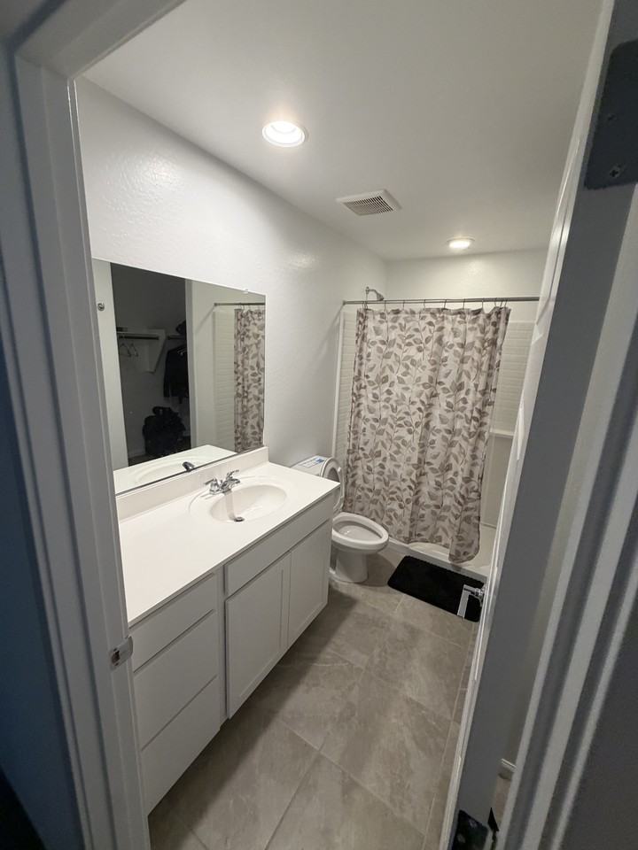 17500 N Toledo Ave #NA - Photo 7 of 10