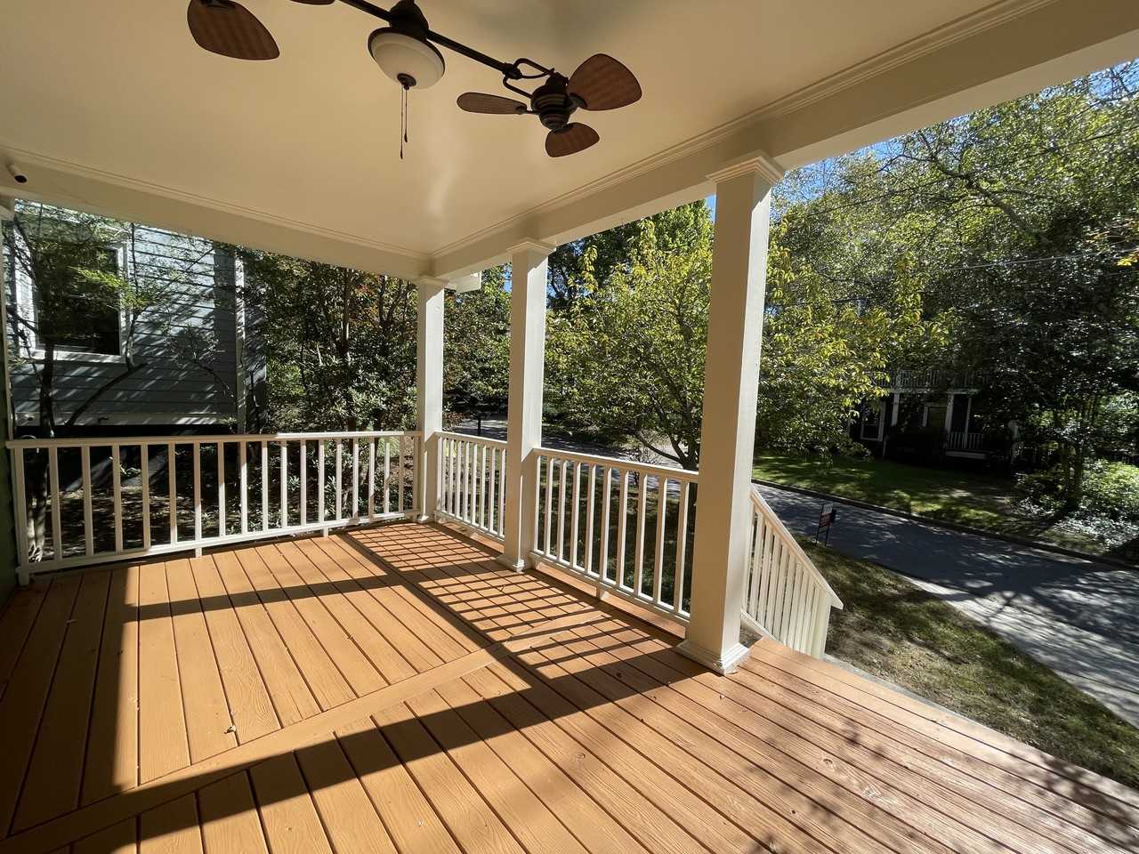 1344 Hooper Ave Ne #NA - Photo 3 of 31