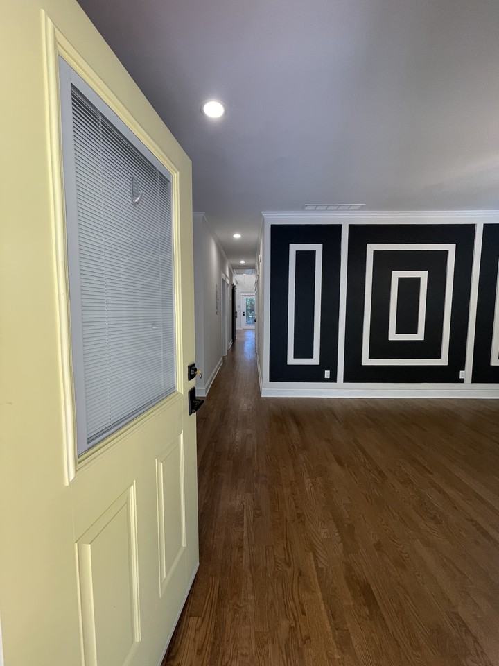 1344 Hooper Ave Ne #NA - Photo 4 of 31
