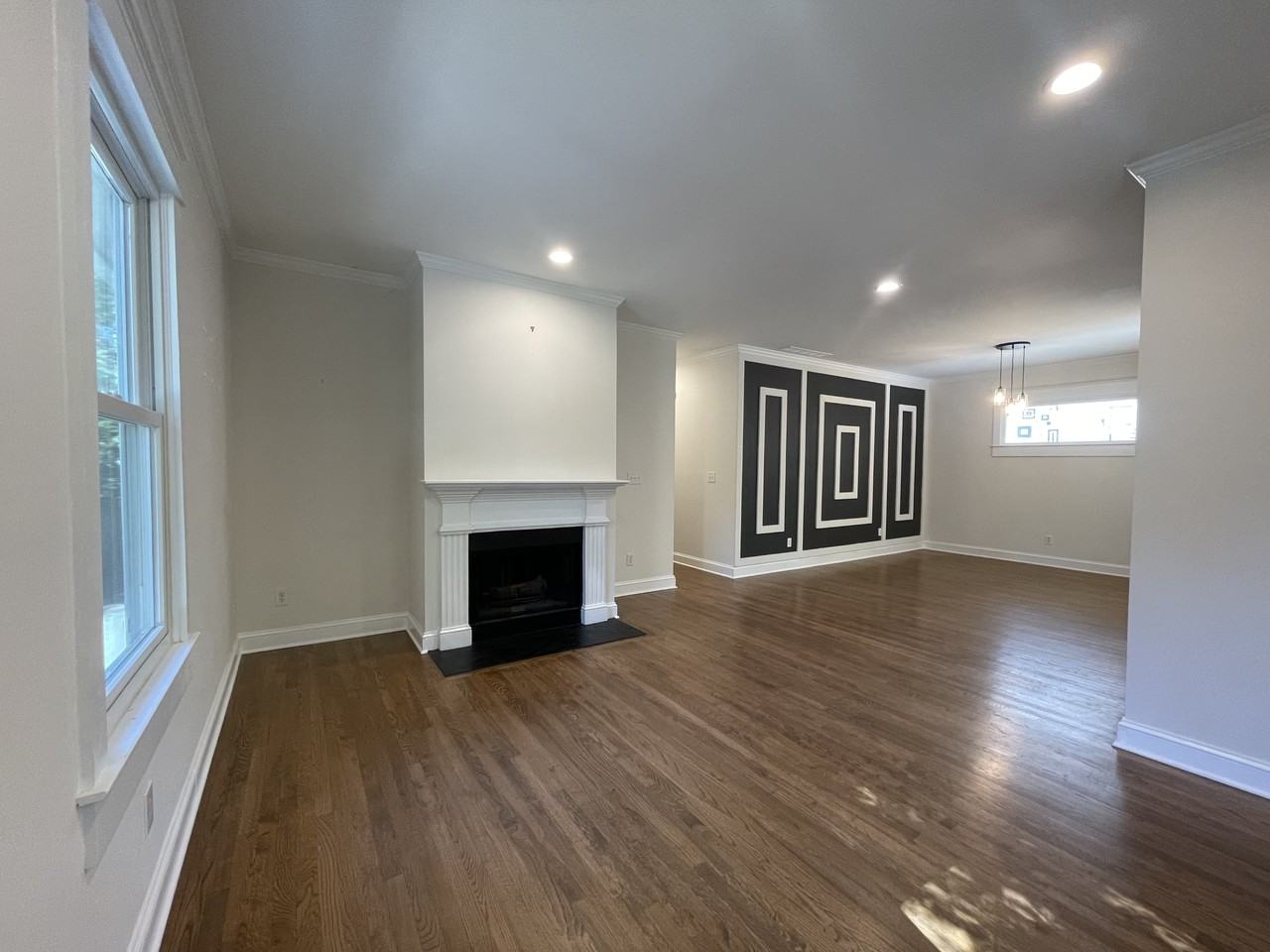 1344 Hooper Ave Ne #NA - Photo 5 of 31