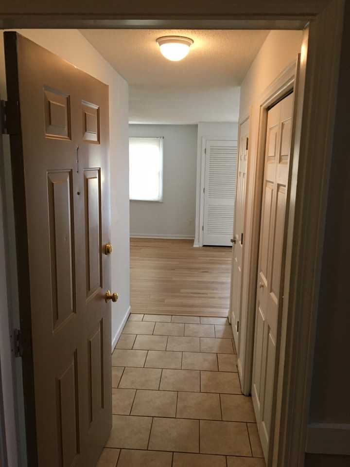450 Somerset Ave #601 - Photo 3 of 12