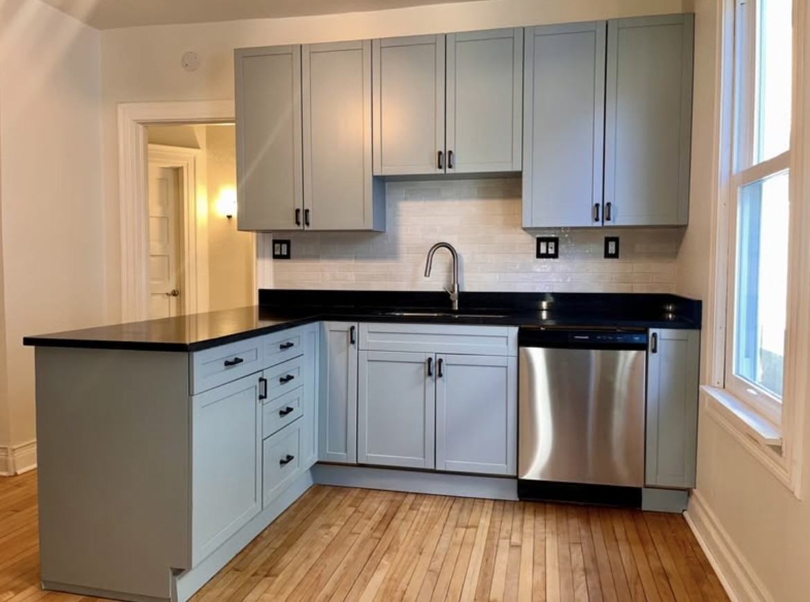 2804 S Logan Ave #2804 - Photo 3 of 17