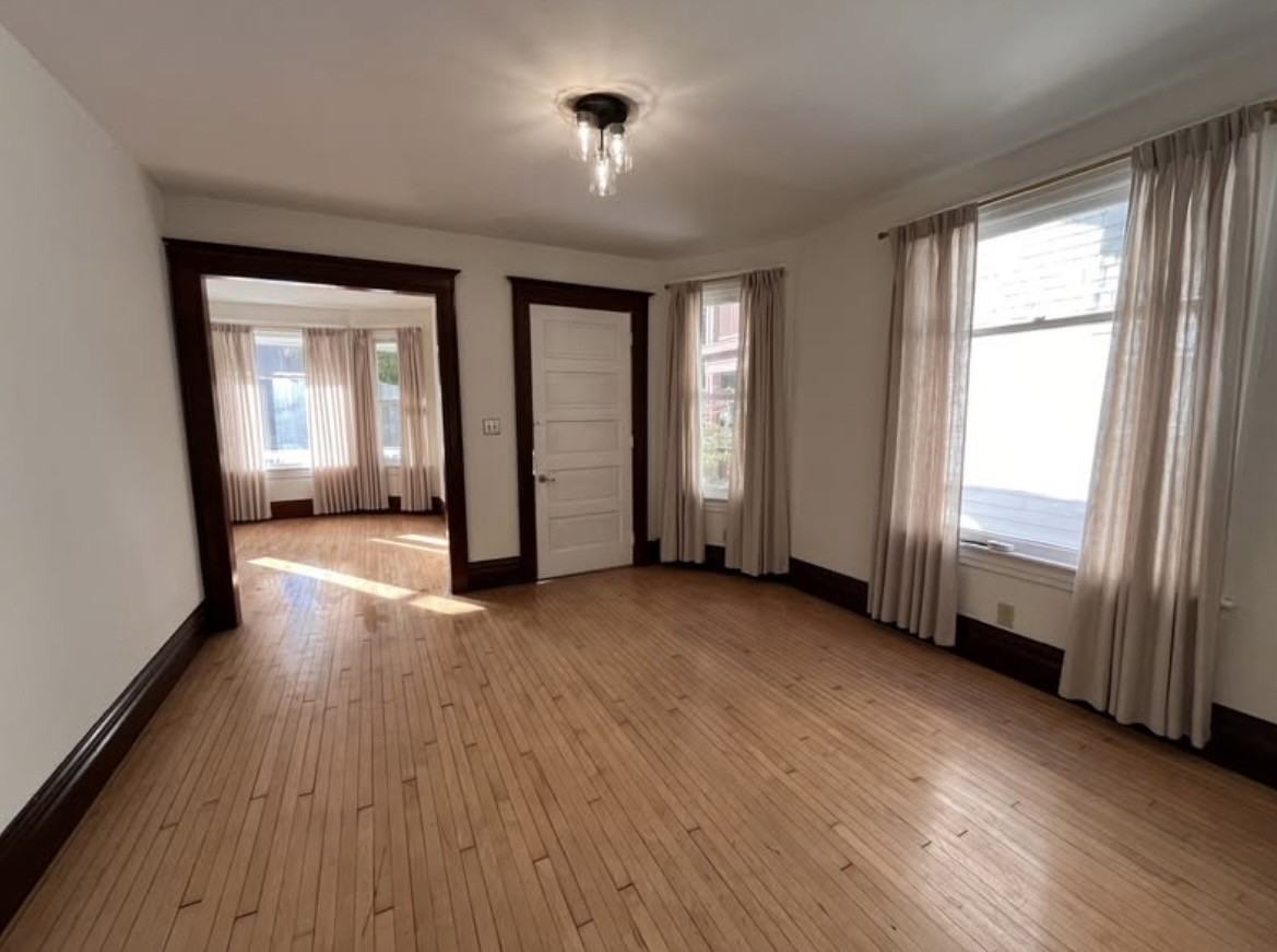 2804 S Logan Ave #2804 - Photo 5 of 17