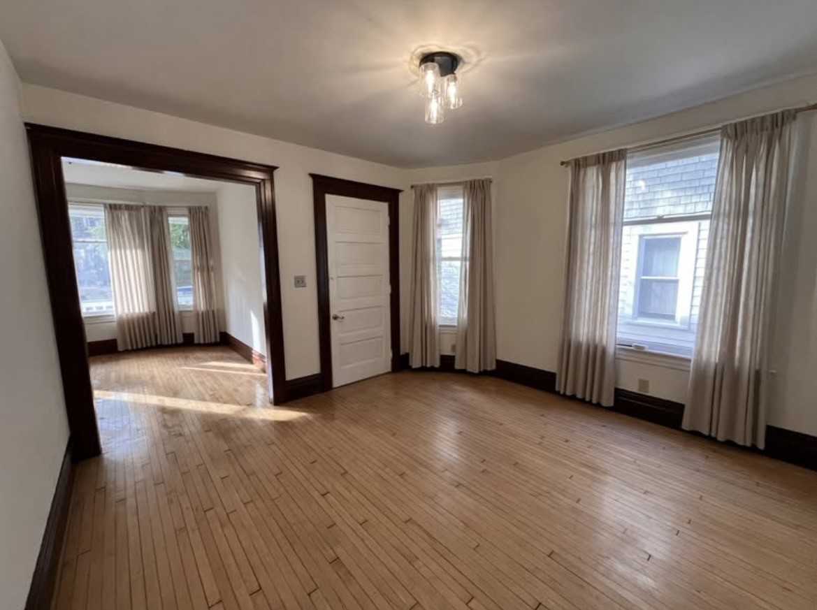 2804 S Logan Ave #2804 - Photo 6 of 17